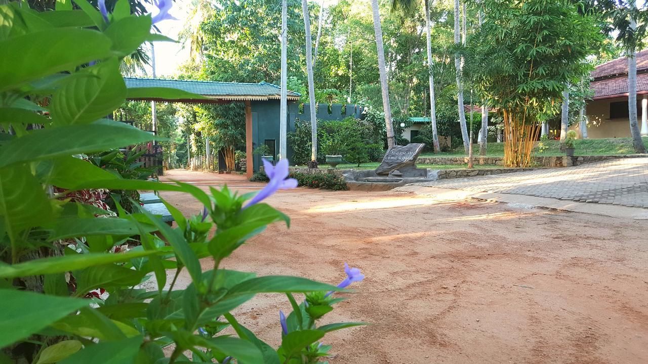 Soba Lanka Holiday Resort Melsiripura المظهر الخارجي الصورة